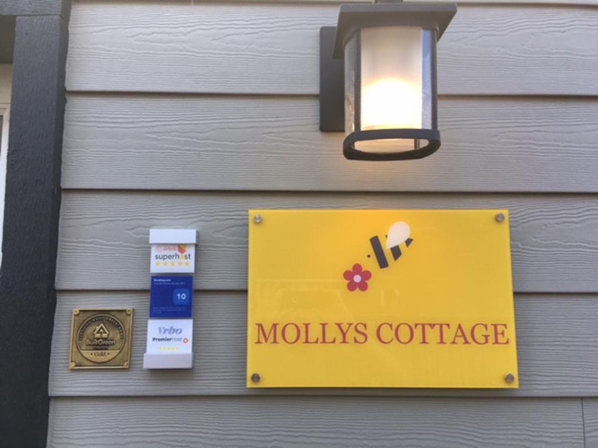 Mollys Cottage-The Suite On Vancouver Island Near Yyj Airport And The Wa And Bc Ferries North Saanich Exteriér fotografie